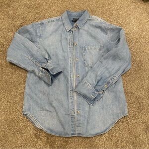 JCrew Women’s Button Down Garçon classic chambray shirt size 4 medium wash $98